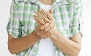 What are Signs and Symptoms of Arthritis?